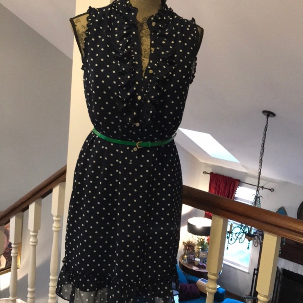 Tommy Hilfiger Navy Polkadot dress w/ ruffle Buttondown upper & green belt. Sz12
